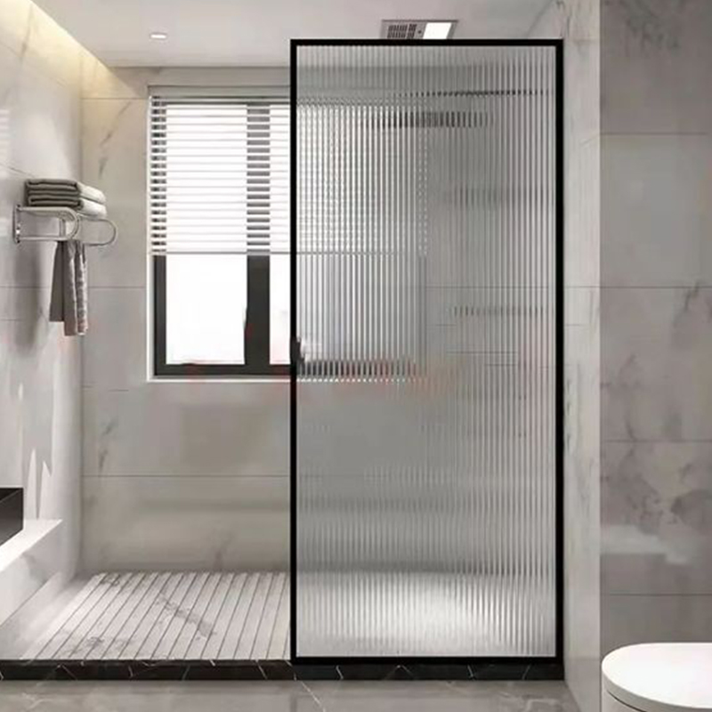 Transparent black electroplated frame tempered glass shower screen